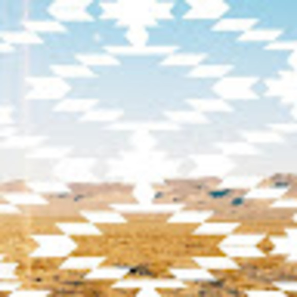 Meet your Posher, Emily - Picture 1 of 1